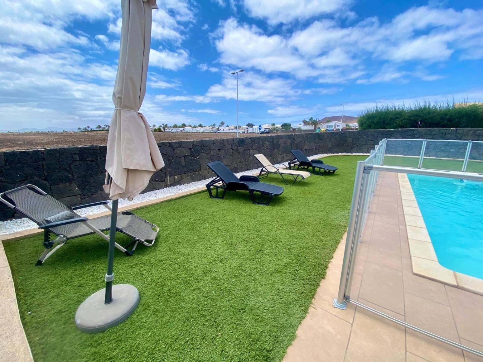 Villa Abuelo Paco - Private Heated Pool Playa Blanca  Exteriör bild